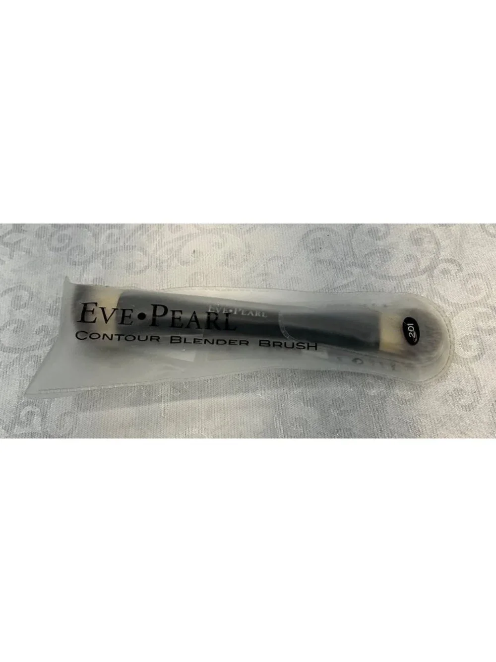 Eve Pearl Contour Blender Brush 201 Dual-Ended Makeup Tool